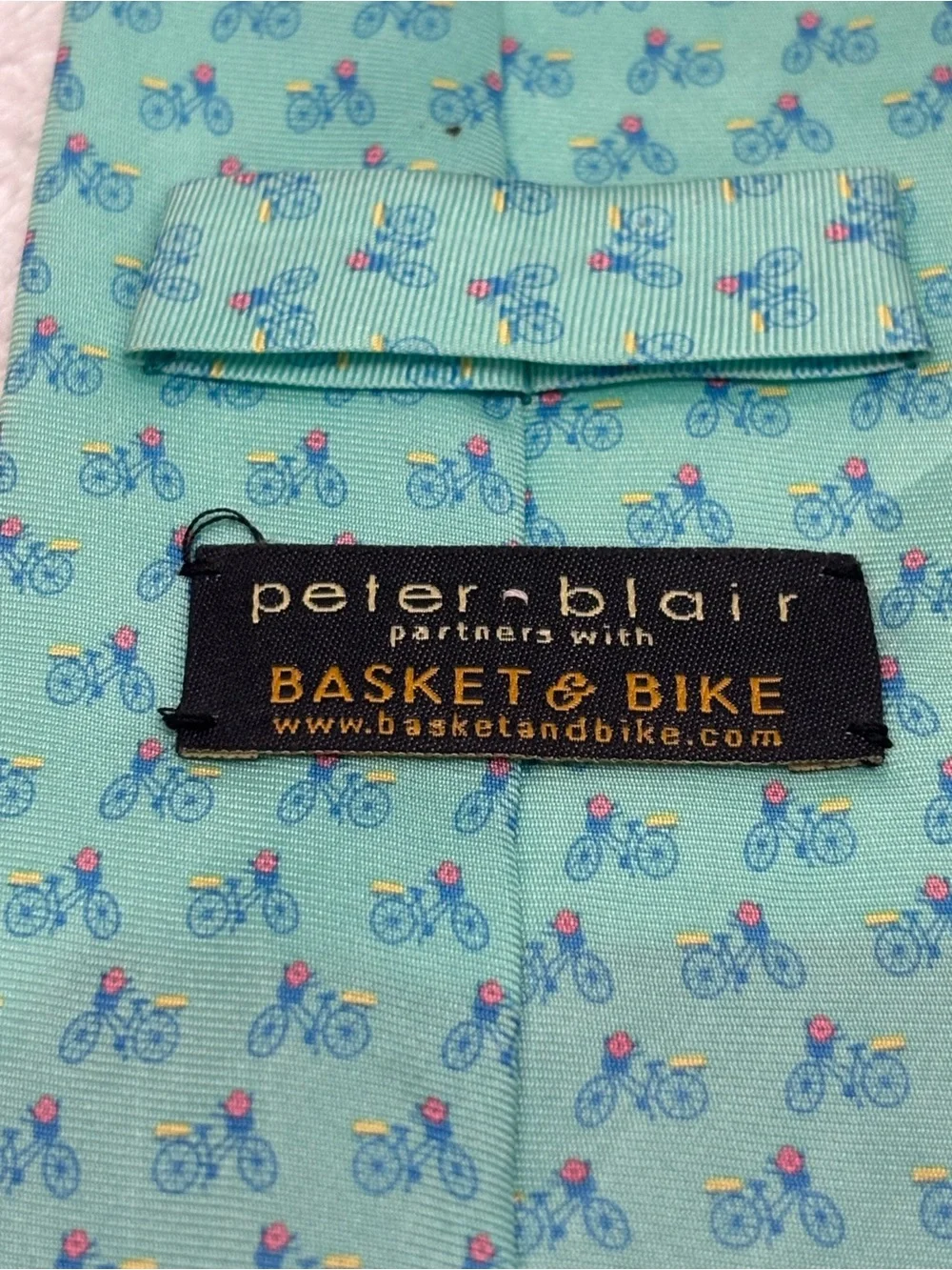 Brand New Stylish Tie By Peter Blair - 3 1/2 Inches Wide